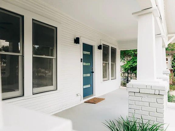 3rd image of 114 Redan St