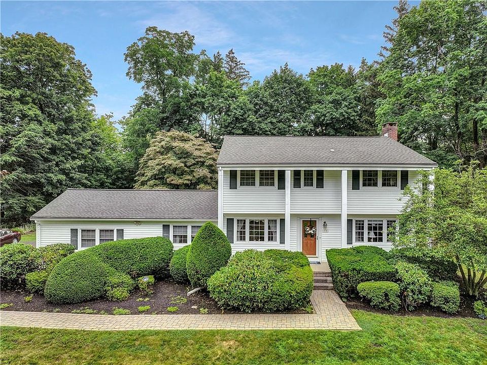 1st image of 22 Westminster Drive