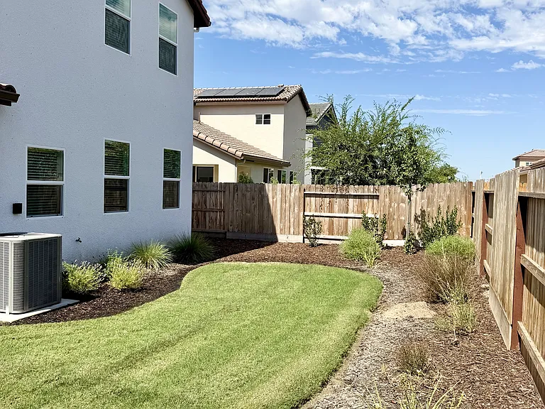 1473 Concord Way — Photo 57