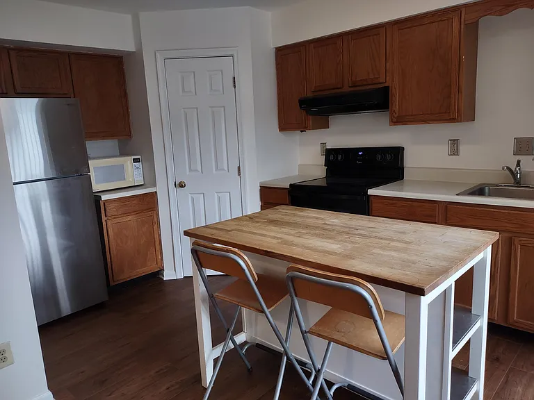 34 Chartwell Ct — Photo 12