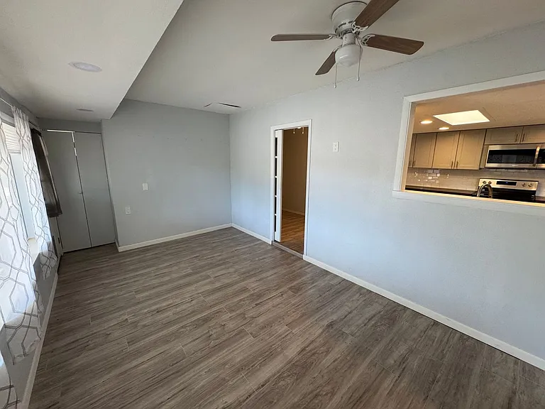 19838 N Pine Springs Dr — Photo 10