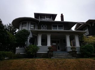 703 17th Ave E, Seattle, WA 98112