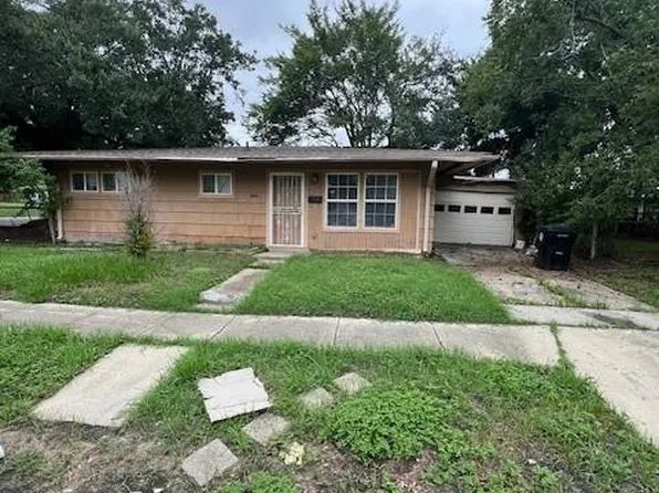 4501 Mirabeau Ave, New Orleans, LA 70126