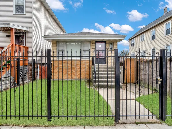 2701 W Pershing Rd, Chicago, IL 60632