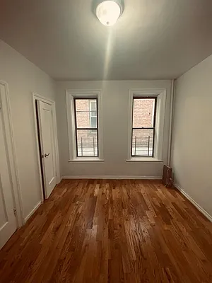 Rented by Zjama Realty Corp | media 12