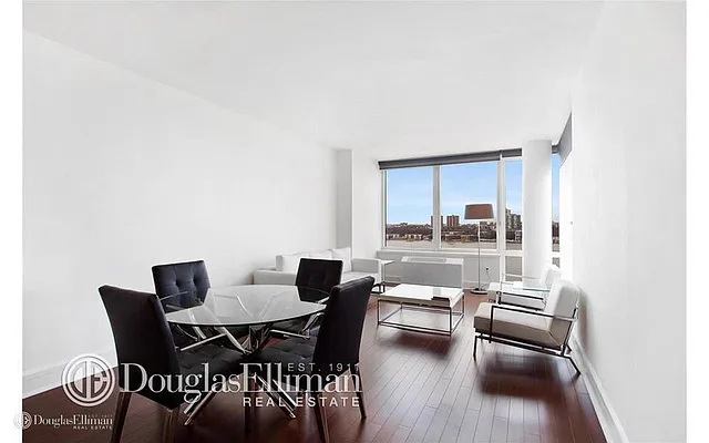 Rented by Douglas Elliman | media 19