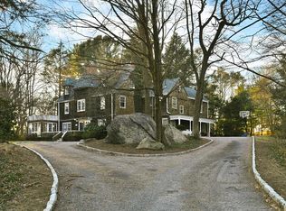 239 Central Ave, Milton, MA 02186