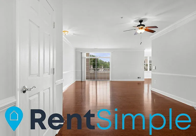 15221 Royal Crest Dr #201 — Photo 8