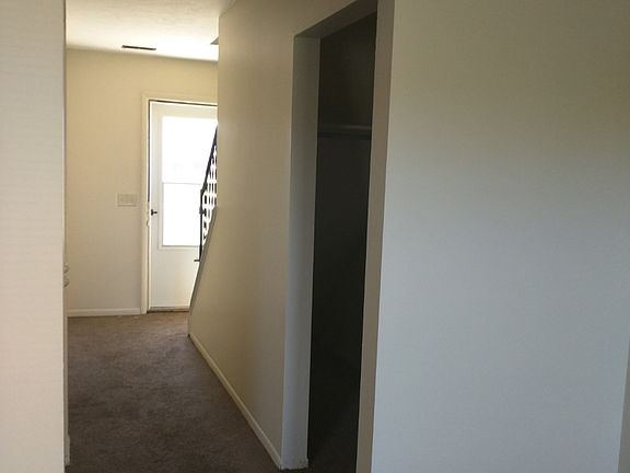 3rd image of 770 Burns St #D10