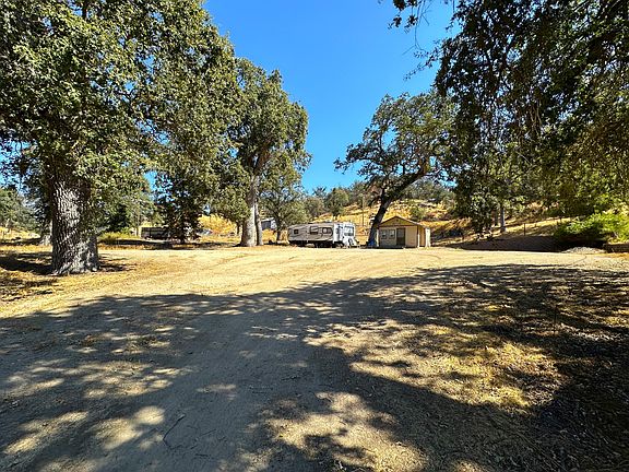 2nd image of 43910b Pine Flat Drive