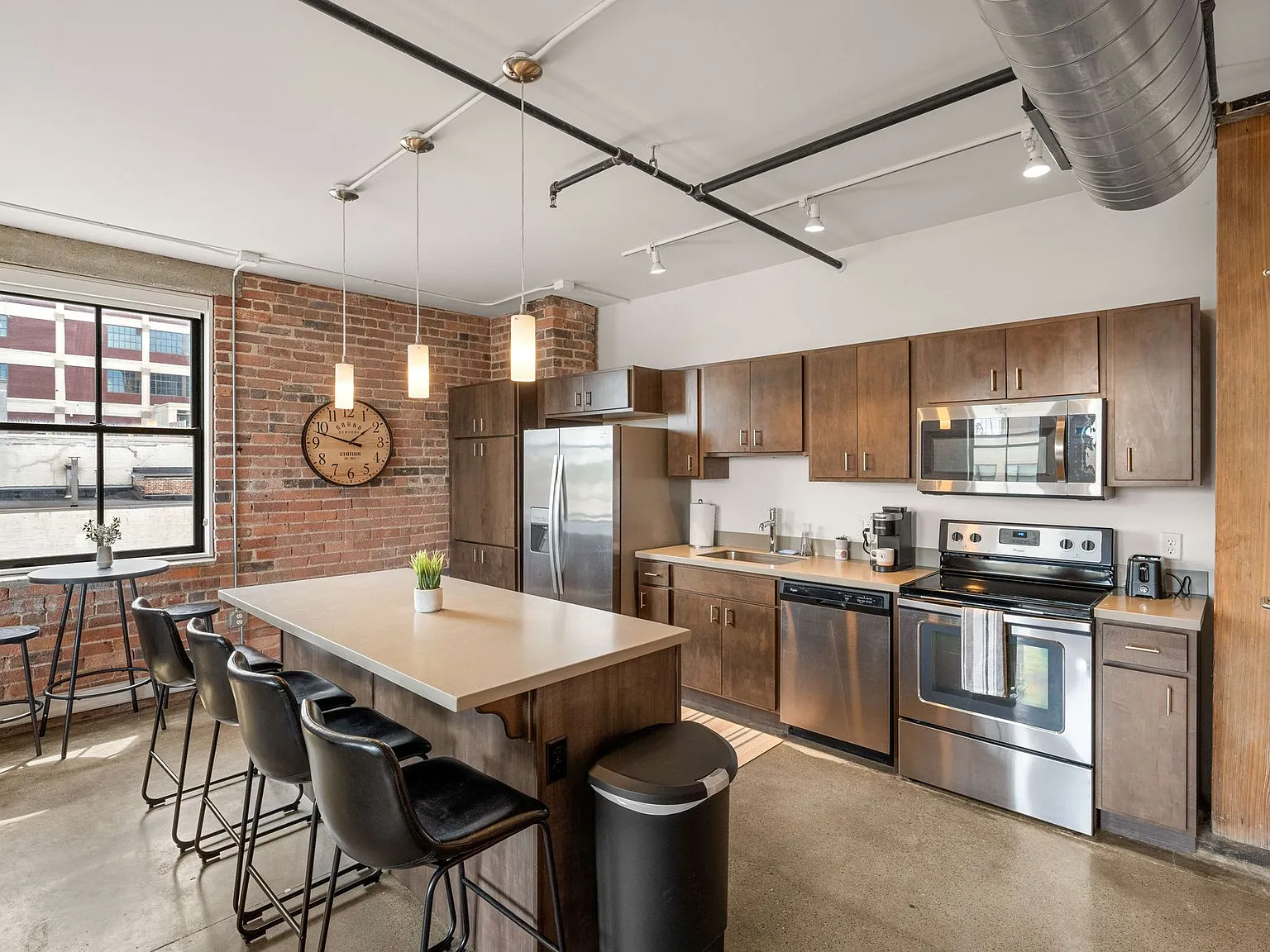 Harbach Lofts — Photo 3