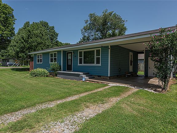 2nd image of 3016 W Mount Comfort Rd