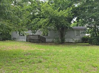 15 Will Rd, Crawfordville, FL 32327
