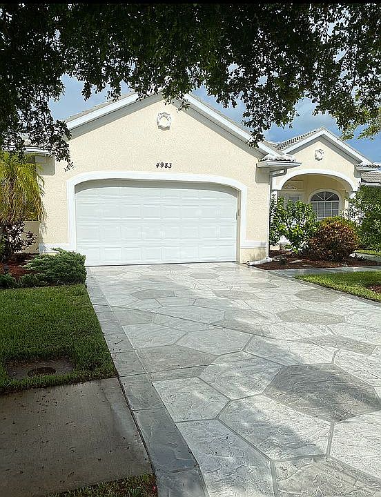 1st image of 4983 Bella Terra Dr