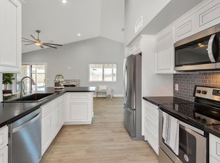 15212 N 63rd Dr, Glendale, AZ 85306