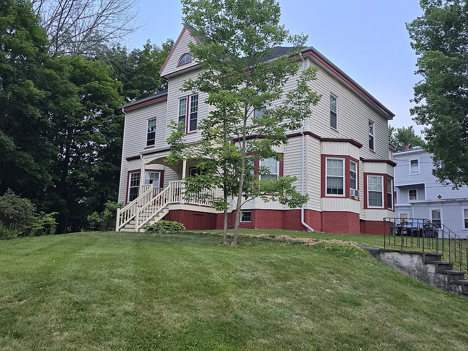 72 Central St #5