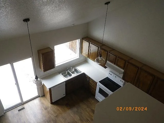 10779 Adams St — Photo 4