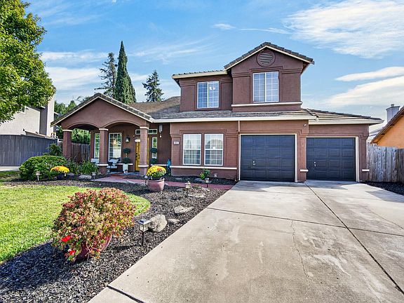 3rd image of 8405 Zachis Way