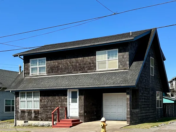 108 SW High St, Newport, OR 97365