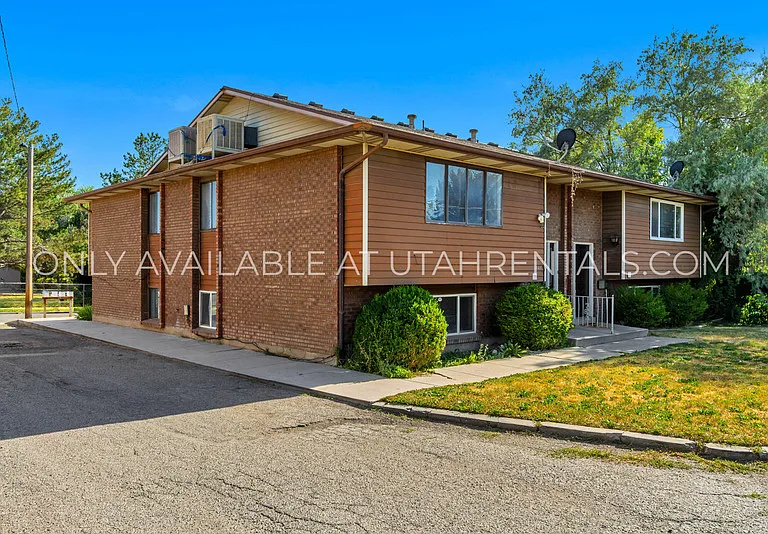 234 W Foxbridge Dr — Photo 17