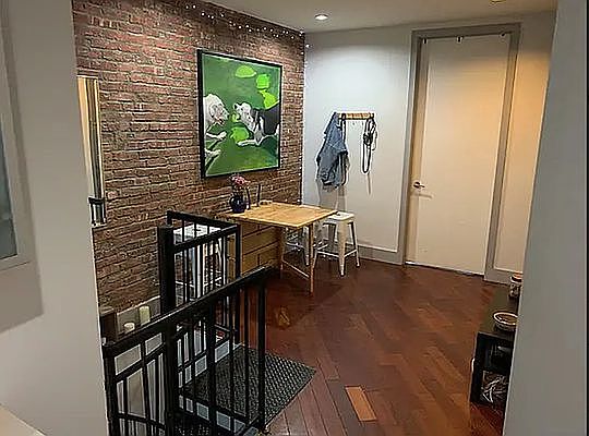 2nd image of 456 Lexington Ave APT 1R