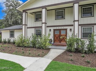 5947 Saxony Woods Ln, Jacksonville, FL 32211