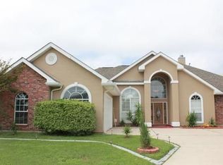 200 W Greenbrier Dr, New Orleans, LA 70128