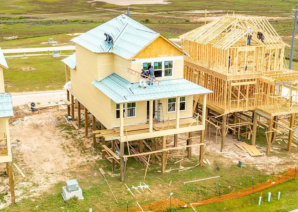 1st image of 1623 Bay Pointe Dr