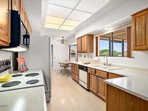 5th image of 20628 N Stonegate Dr