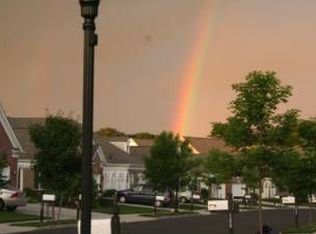 190 Sparrow Dr, Hamilton, NJ 08690