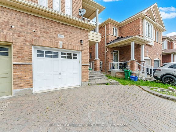 3rd image of 3085 Doyle St