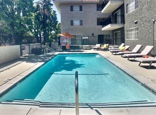 4140 Warner Blvd APT 310, Burbank, CA 91505