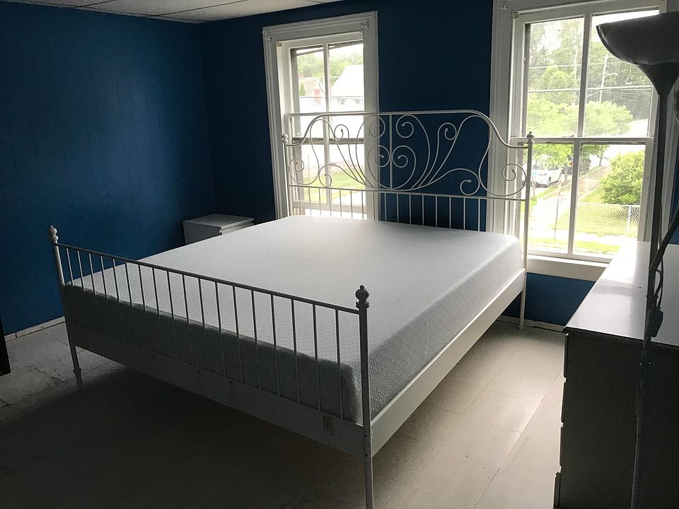 1st image of 85 Ball St
