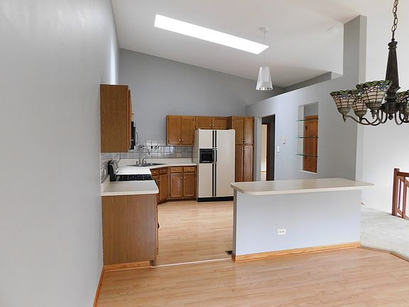 4th image of 19845 S Edinburgh Ln