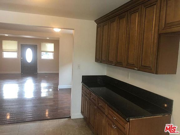 4th image of 11347 Miranda St