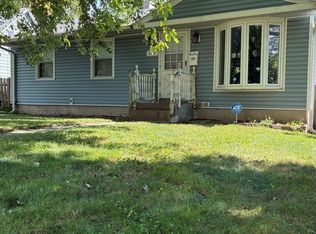 2315 Gilead Ave, Zion, IL 60099