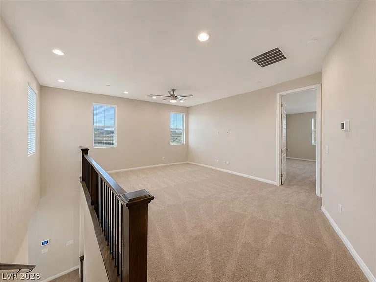 141 Neverland Ave — Photo 31