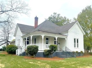 430 College St #B, Carrollton, GA 30117