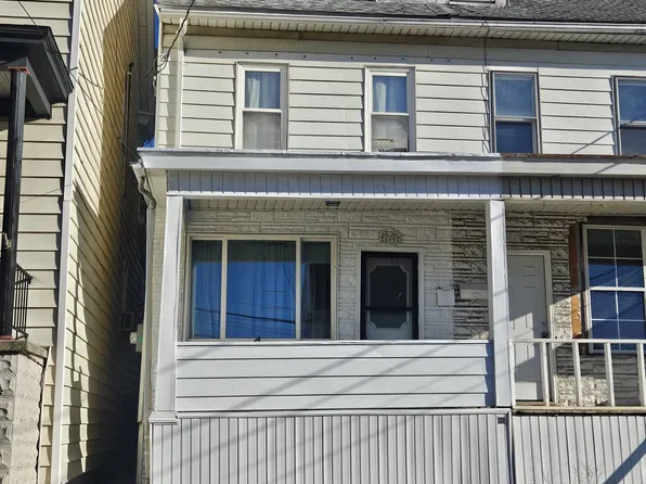899 W Coal St, Shenandoah, PA 17976