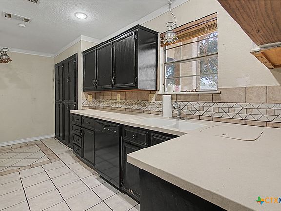 4th image of 603 Nola Ruth Blvd