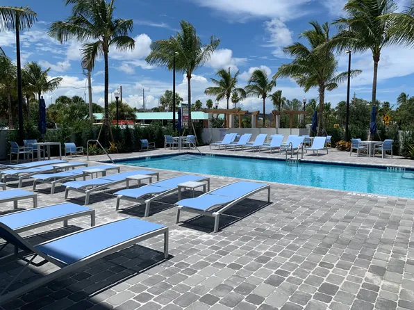 Azul Luxury Residences
