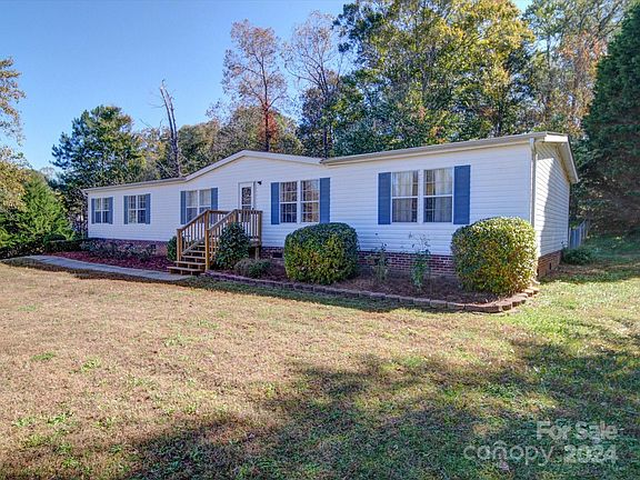 2nd image of 824 Joseph Antoon Cir