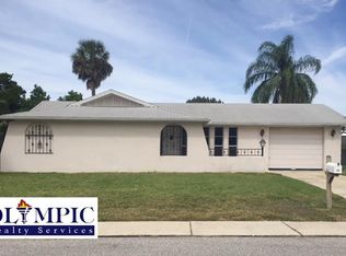 7231 Rosarian Dr, Port Richey, FL 34668