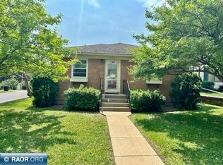 802 8th St N, Virginia, MN 55792