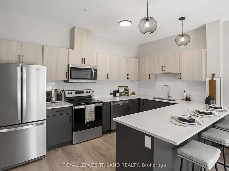 33318 Richmond St #105 — Photo 15