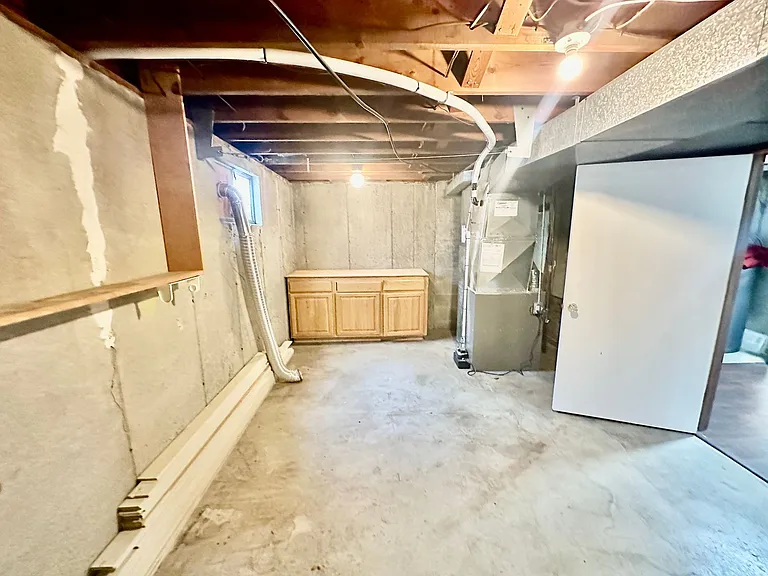 3907 E 11th Ave — Photo 19