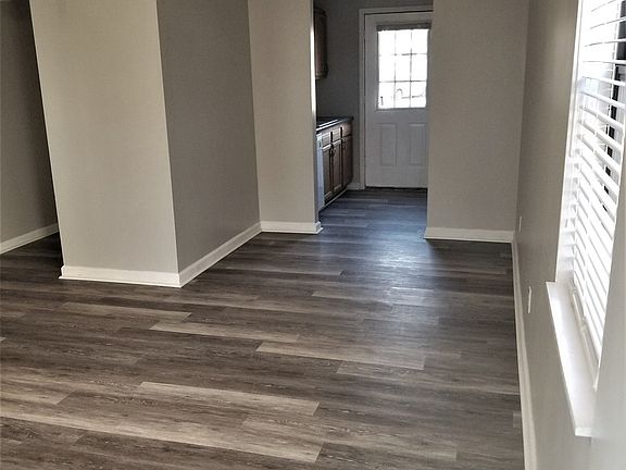 3rd image of 1615-1619 Farmer Ave #1617-A