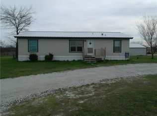 5805 Sky Rd, Joshua, TX 76058