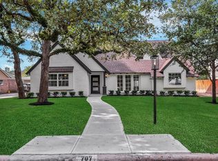 707 Langwood Dr, Houston, TX 77079