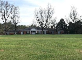 2584 Walnut St, Newton, NC 28658